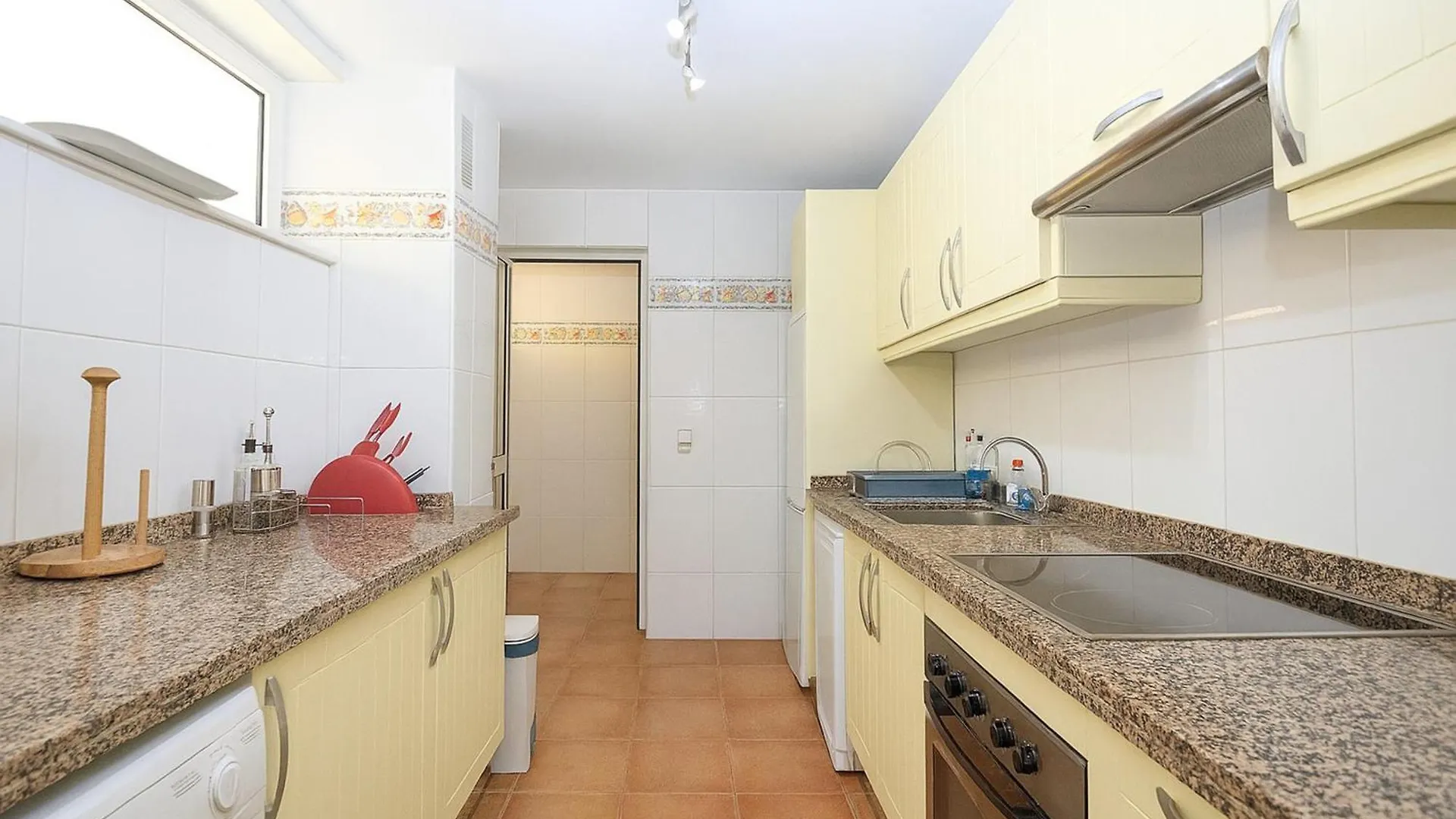 El Coral Apartment - First Beach Line Estepona