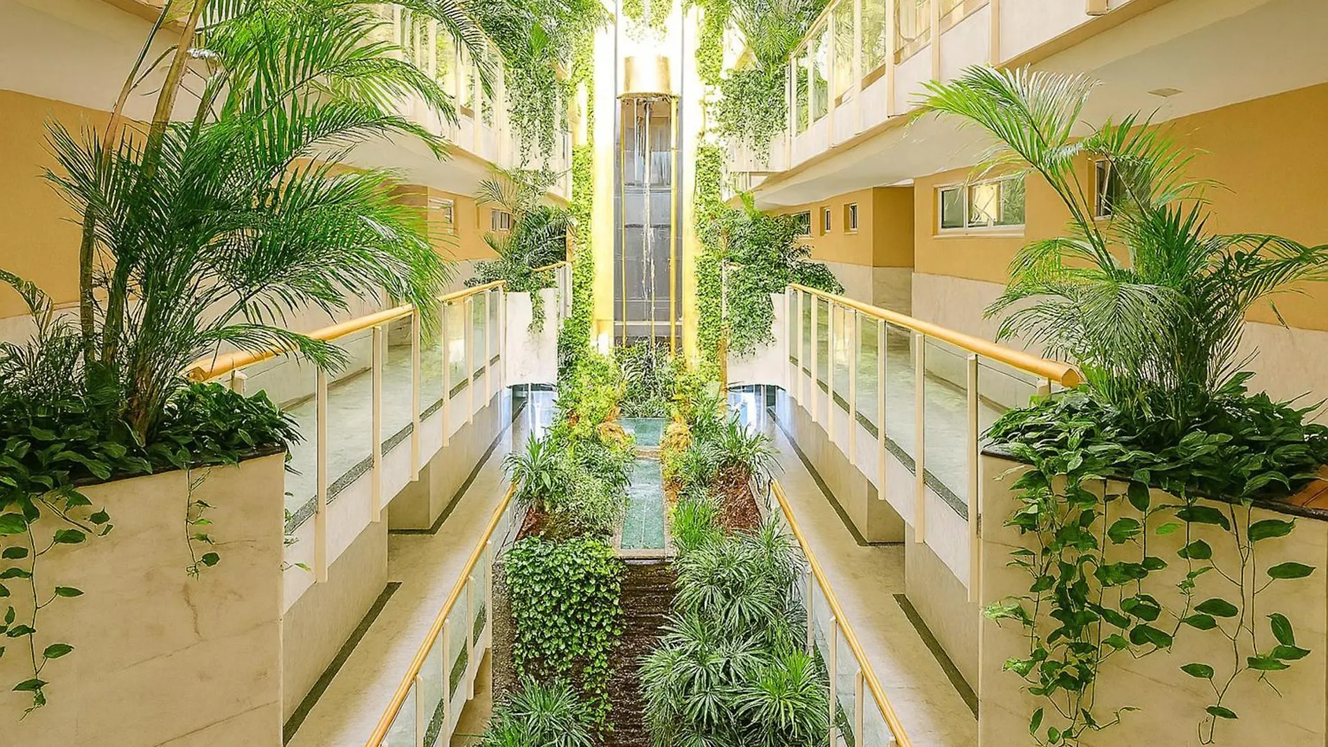 El Coral Apartment - First Beach Line Estepona
